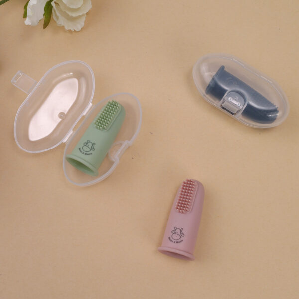 Mums&Moore Baby Silicone Toothbrush Case - Image 5