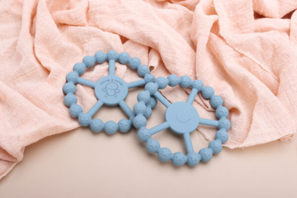 Mums&Moore Round Silicone teether - Image 8